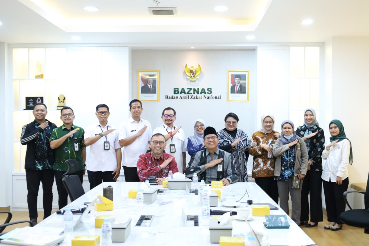 Foto 2 (Sumber: BAZNAS RI) Tahun 2026 Foto 2 (Sumber: BAZNAS RI) Tahun 2026
